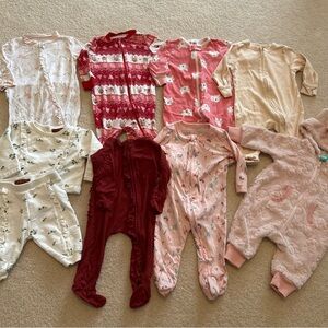 9 Piece Bundle of Baby Girl 0-3 Months Outfits